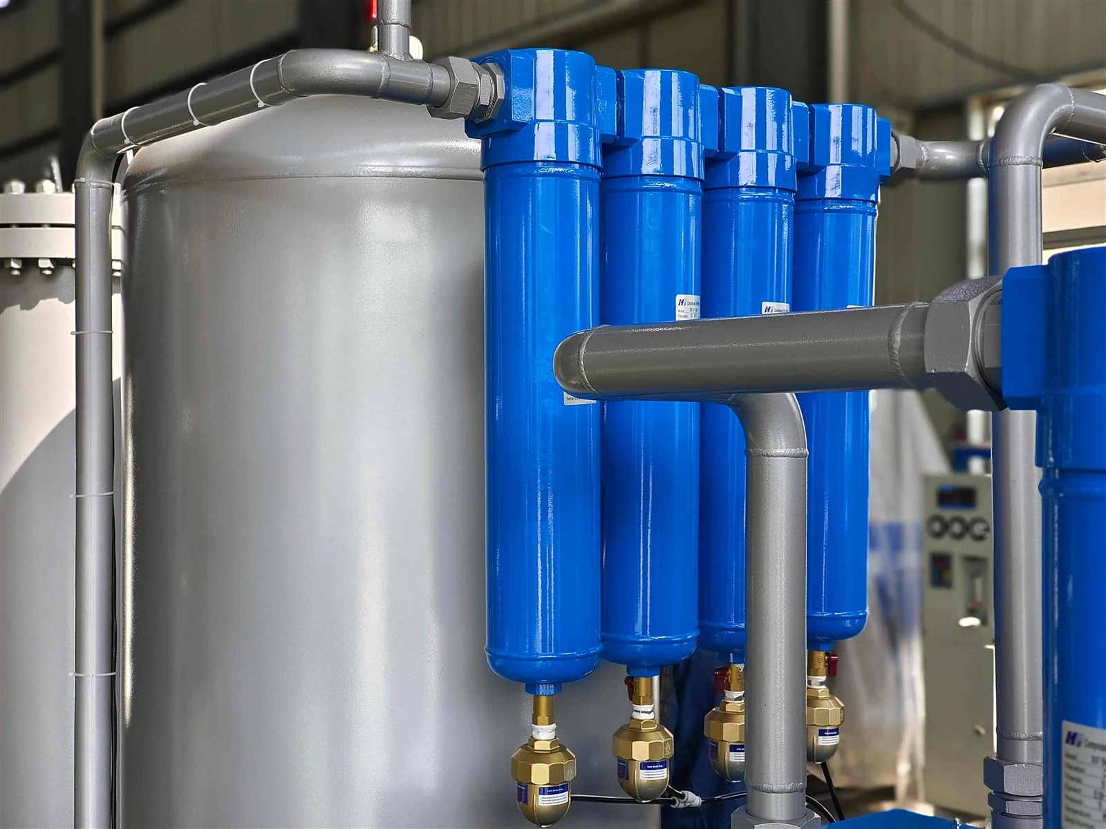 Oxygen Cylinders or PSA Oxygen Plants: Which Supports Continuous Oxygen Demand? Oxygen Cylinders or PSA Oxygen Plants: Which Supports Continuous Oxygen Demand?